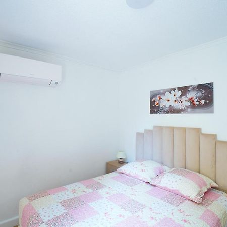 Appartement Du Forum,La Gare, 50 M2 , Climatisation, Garage, Cour Narbona Exterior foto